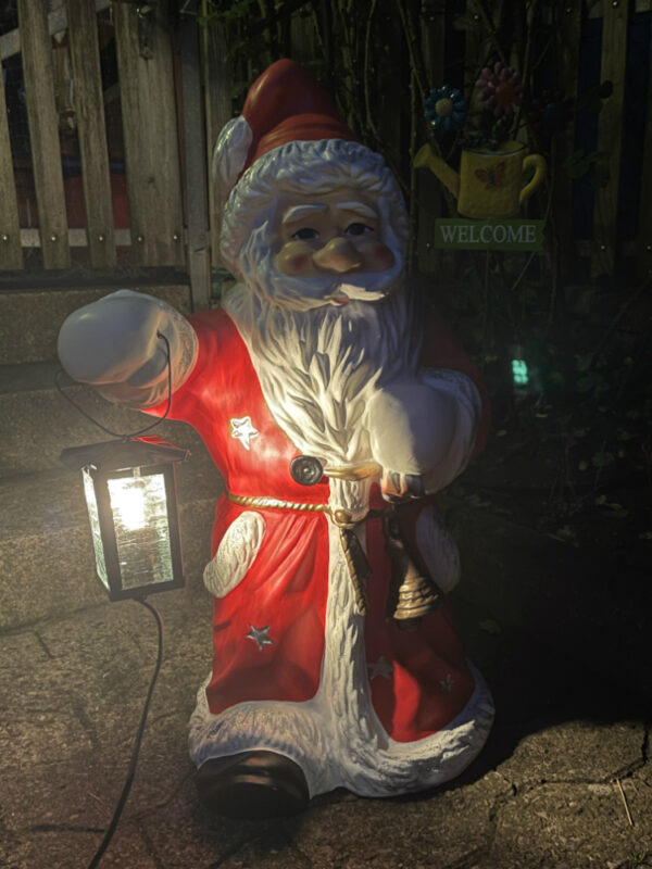 LED Weihnachtsmann für draussen mit Solarlampe, 73 cm hoch 8