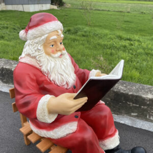 Sitzende Weihnachtsmann Deko draussen, mit Stuhl, 95cm hoch 6