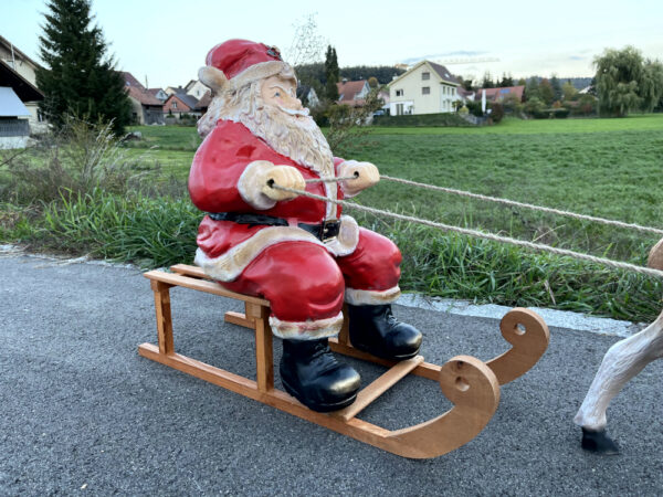 Weihnachtsmann mit Rentierschlitten mini, 75 cm lang