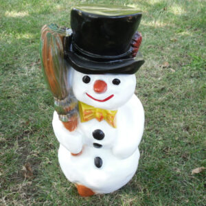 Deko Schneemann für draussen mit Besen und Zylinder, 40 cm hoch1