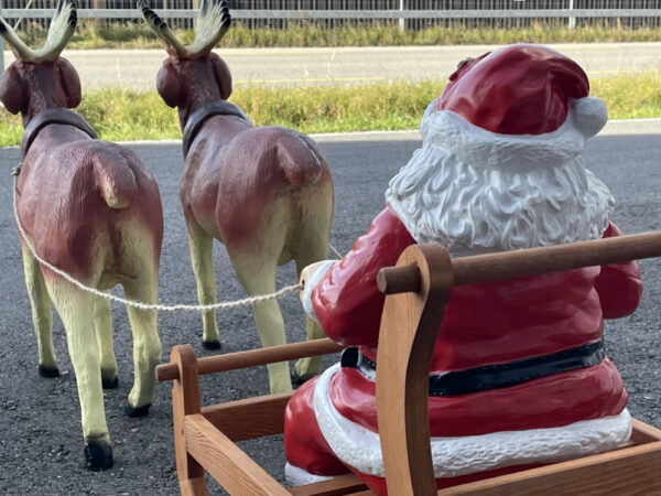 Weihnachtsschlitten mit Rentieren und Nikolaus, 160 cm lang 10