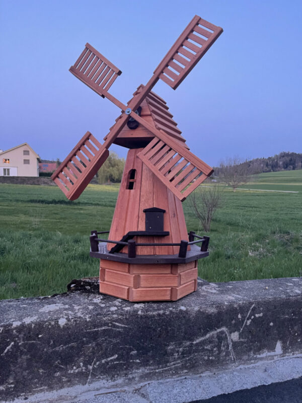 8-Eckige Gartenwindmühle, auch mit Solar, 120 cm hoch 5