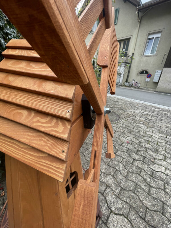 Windmühle aus Holz mit Beleuchtung als Gartendeko, 150 cm hoch 7